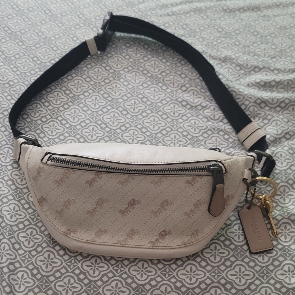 Coach Cream and White Belt Bag